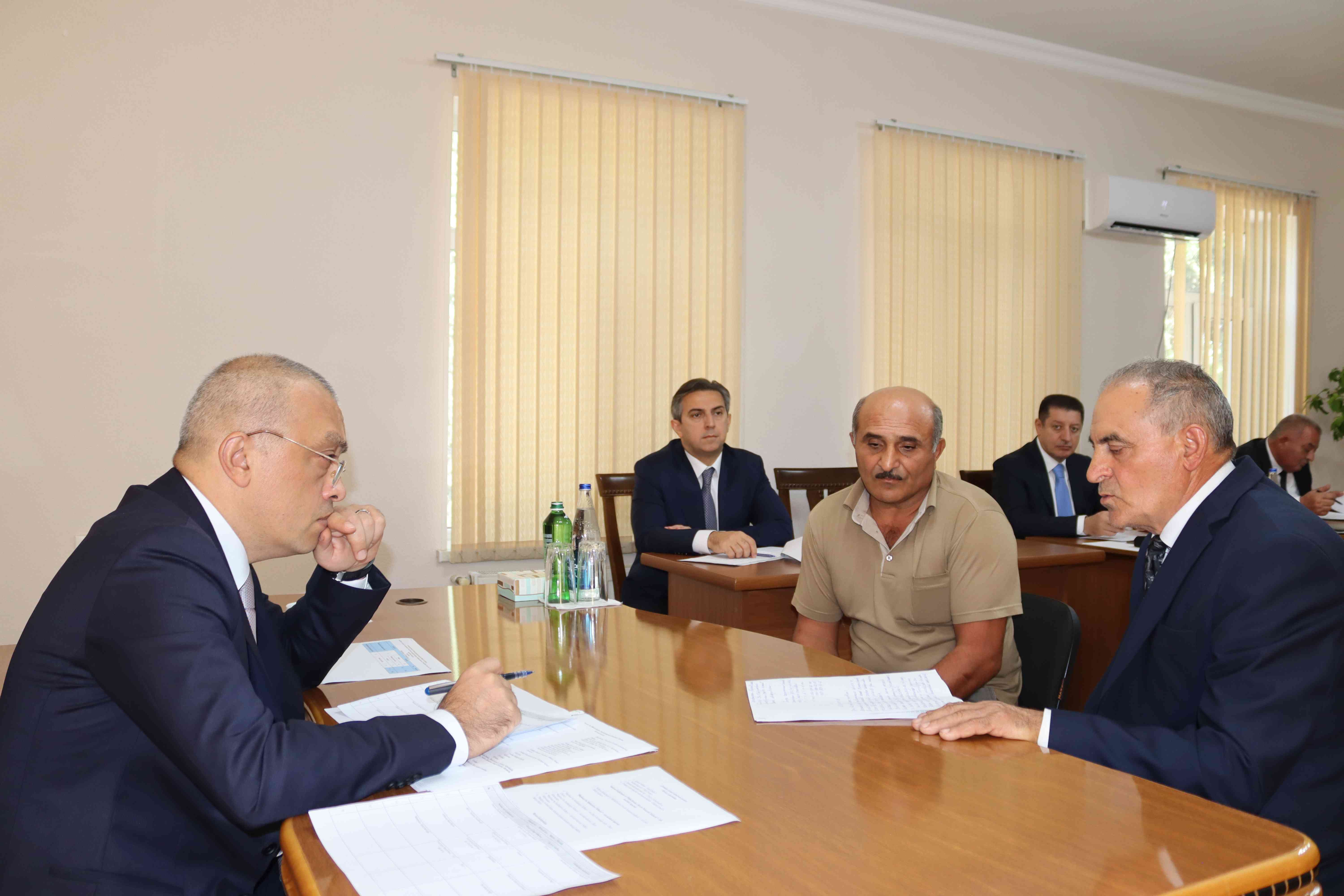 ADSEA sədri Tovuz, Ağstafa, Qazax və digər rayonlardan olan vətəndaşları qəbul edib