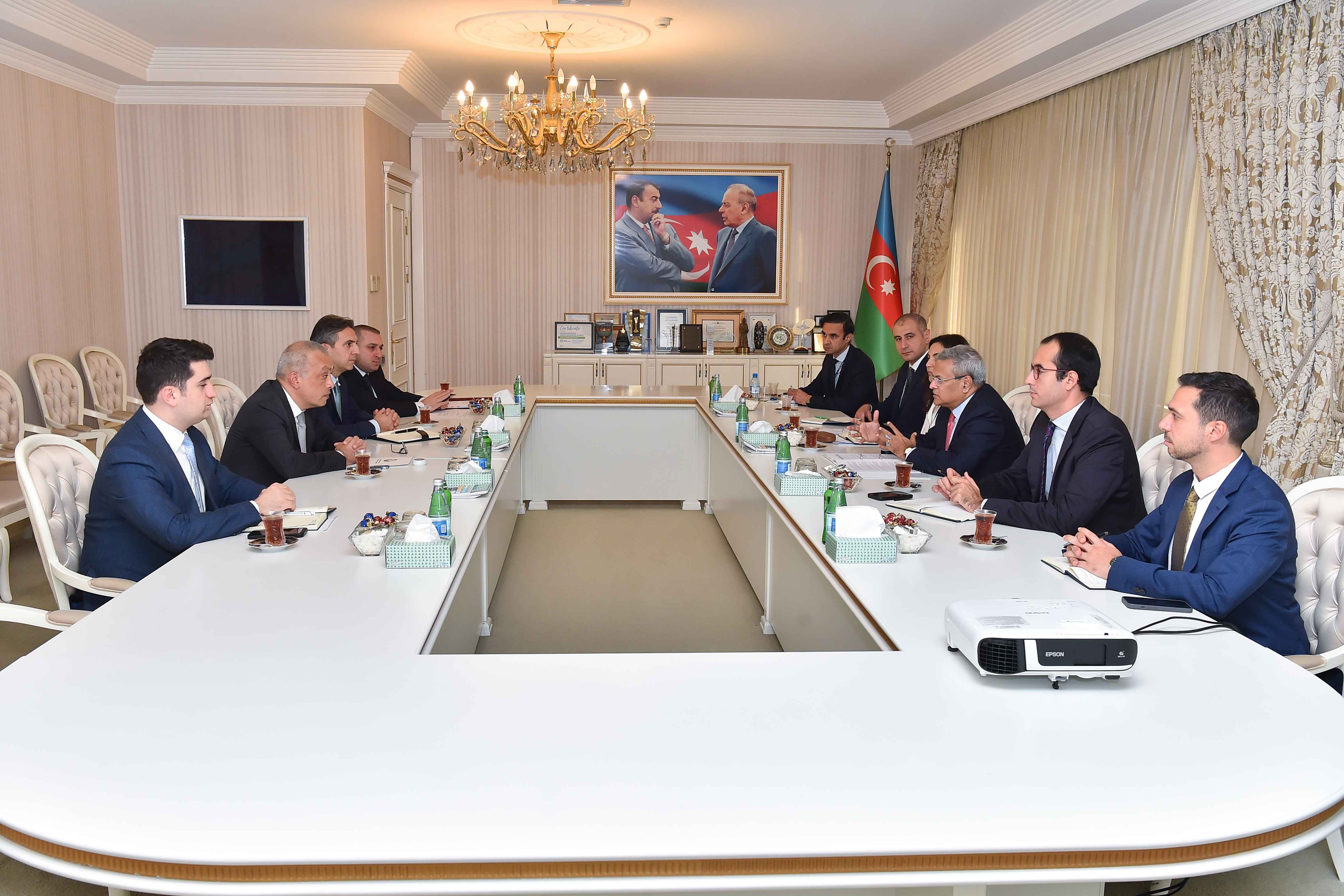 ADSEA sədri Asiya İnkişaf Bankının vitse-prezidenti görüş keçirib.